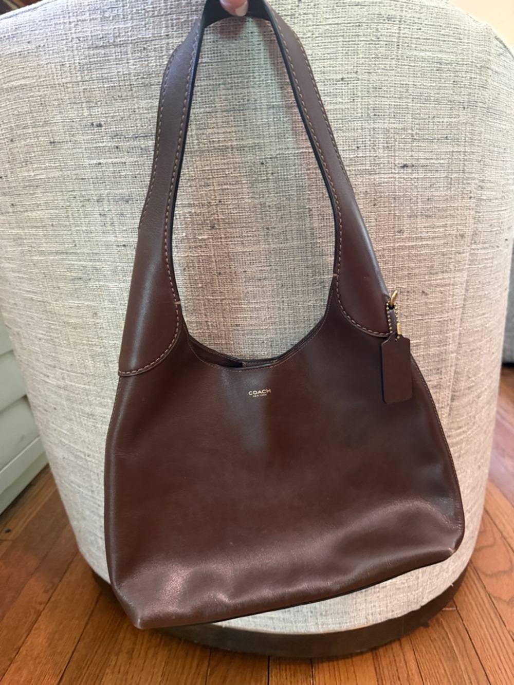 Coach Brooklyn 28 Maple Leather Hobo Shoulder Bag in excellent condition.